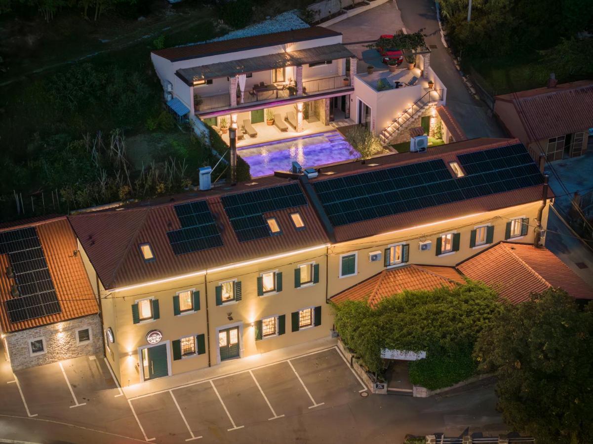 Vila Robida & Spa Crni Kal Exterior photo
